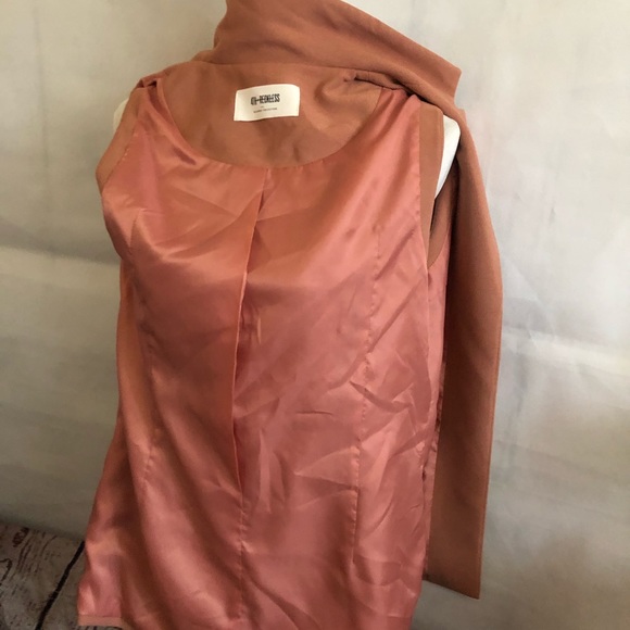 belted sleeveless blazer 4th & Reckless - Picture 6 of 9